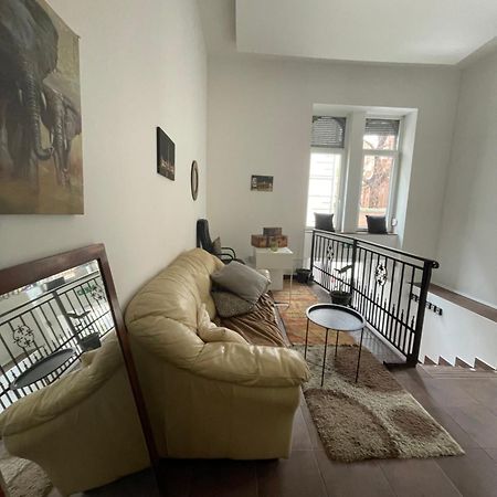 Nomad Rooms & Guesthouse Budapest Luaran gambar